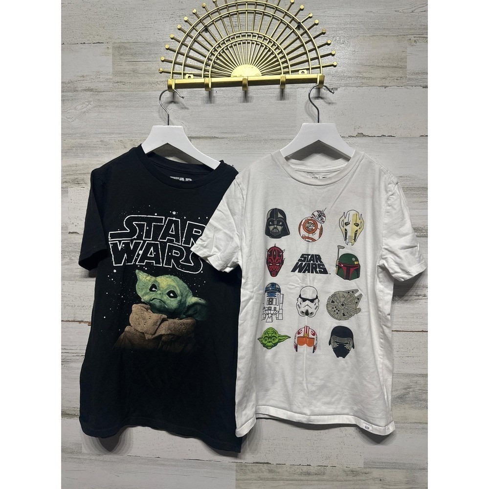 Star Wars Graphic T-Shirt Bundle Boys 10/12 Black White Grogu Sci-Fi EUC